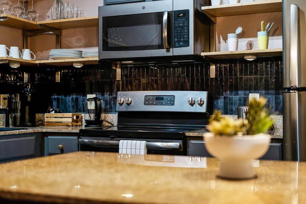 Designer Corner Suite 3Br/2Ba - Disney, Universal, Convention Center & Seaworld Ορλάντο Εξωτερικό φωτογραφία