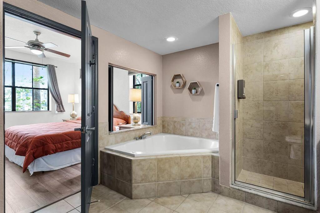 Designer Corner Suite 3Br/2Ba - Disney, Universal, Convention Center & Seaworld Ορλάντο Εξωτερικό φωτογραφία