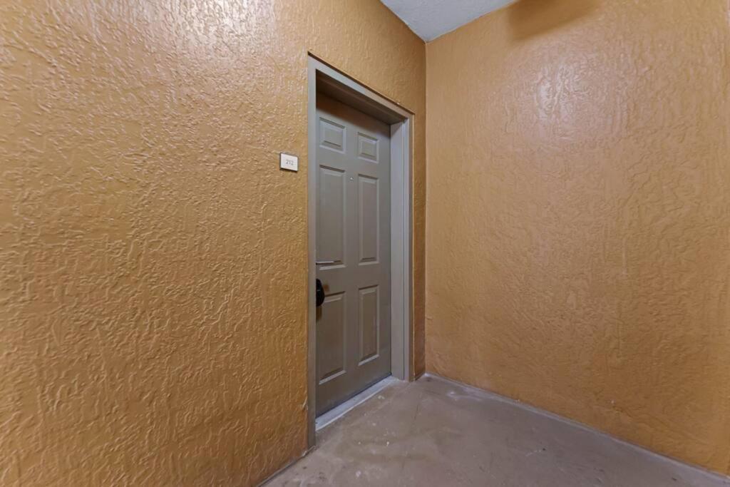 Designer Corner Suite 3Br/2Ba - Disney, Universal, Convention Center & Seaworld Ορλάντο Εξωτερικό φωτογραφία